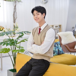 보풀방지 베이지 블랙라인 교복조끼(남자)